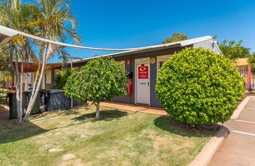 Millars Well Cabin | Econo Lodge Karratha