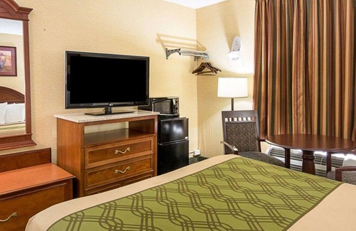 Dumfries Hotel | Econo Lodge Near Quantico Marine Base