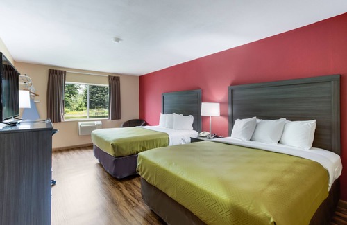 Painted Post Hotel | Econo Lodge Painted Post - Corning