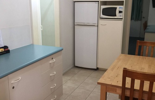 Bundaberg West Hotel | Econo Lodge Park Lane
