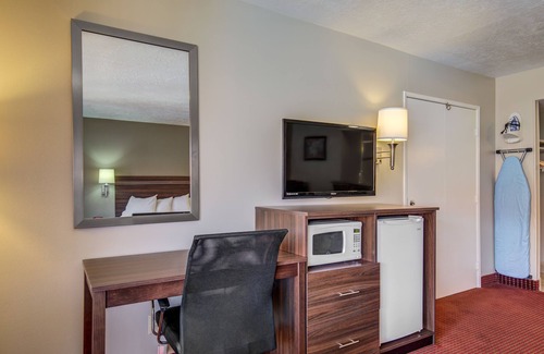 St. George Hotel | Econo Lodge St George North - Near Pioneer Park