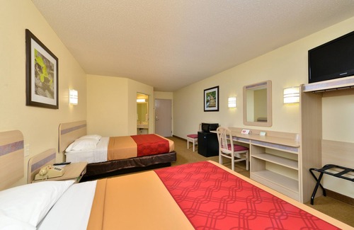 Belle Fourche Hotel | Econo Lodge