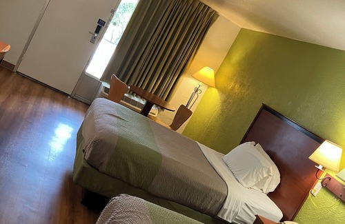 Sonora Hotel | Econo Lodge