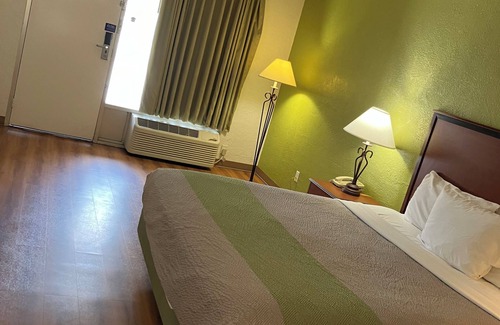 Sonora Hotel | Econo Lodge