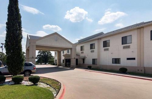 Weatherford Cabin | Econo Lodge Weatherford