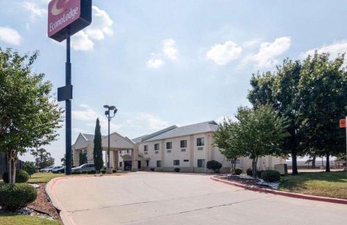 Weatherford Cabin | Econo Lodge Weatherford