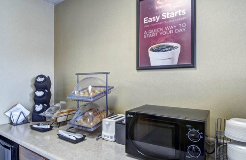 Wytheville Hotel | Econo Lodge Wytheville I-77 & I-81