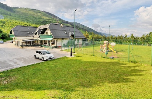 Gornji Grad House | Economy double or twin room 21
