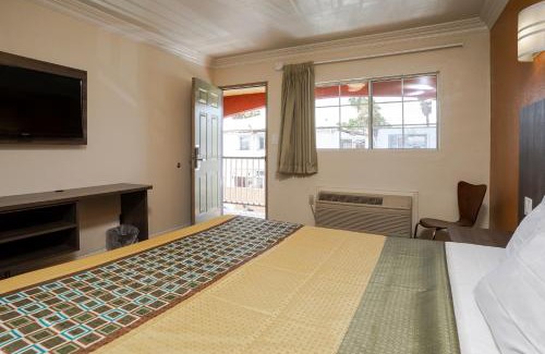 Little Armenia Hotel | Economy Inn Hollywood