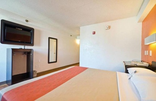 Springfield House | Economy Stay ! Supercharge Fun! Enjoy, Relax!