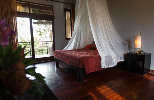 Batu Bolong Hotel | Ecosfera Hotel & Spa