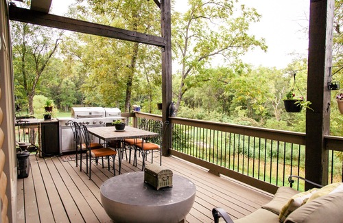 Drexel House | Ecotouristic 4500Sf Lodge 2000sf Indoor pool - ITLUXURYSTAYS sleeps up to 49.