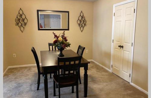 Englewood House | Ed's Englewood Well Furnished Home