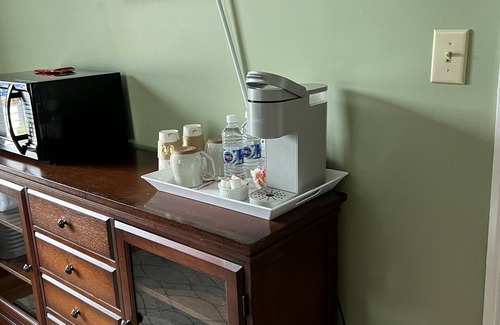 Berkeley Springs House | Eddie's Place