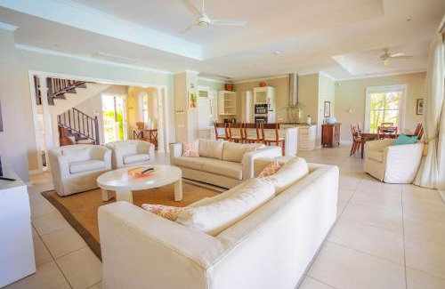 Mahe Island Villa | Eden Island Luxury Villa with Private Pool