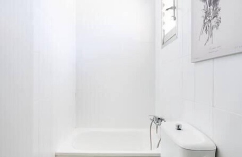 San Isidro Apartment | Eden Rentals 01b Surfy Stylish BedandCoffee Room