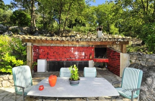 Roquefort-les-Pins Villa | Eden Roc Villa near Cannes, Swimmingpool Sauna & Quiet