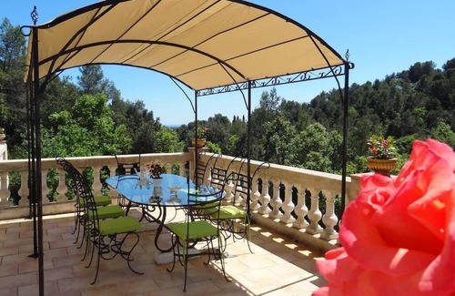 Roquefort-les-Pins Villa | Eden Roc Villa near Cannes, Swimmingpool Sauna & Quiet