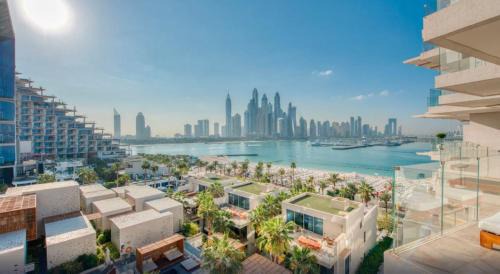 Palm Jumeirah Apartment | EDEN'S Homes & Villas - FIVE Palm Residences