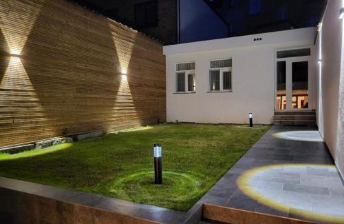 Upper Town House | Eden's private room - European Quarter