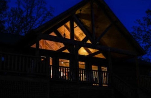 Stanley Cabin | Edensview Cabin