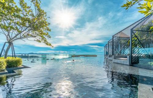 Pattaya Bay Apartment | Edge Central PATTAYA SeaView Residence