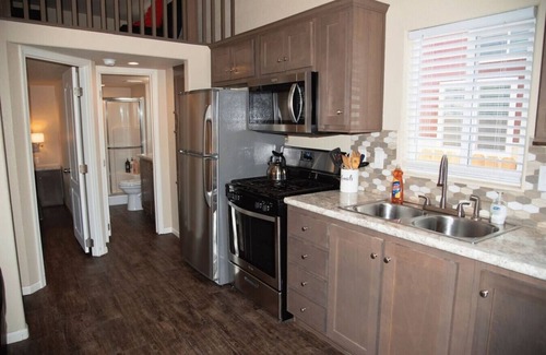 Moab House | Edge of the Desert Fisher Towers Cabin #07