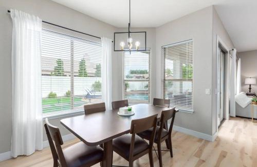 Palm Valley House | Edgemont Escape