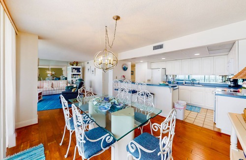 Panama City Beach Condo | Edgewater Beach Resort Tower 1-1111 | Beachfront condo with pools & hot tubs