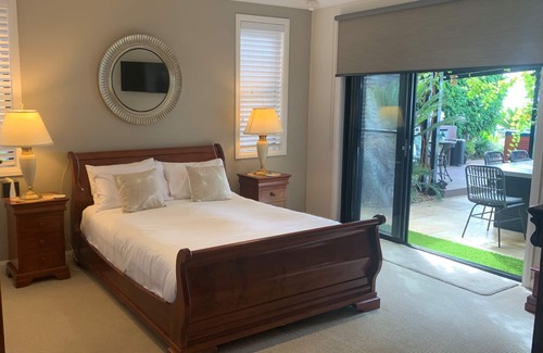 Mulwala House | Edgewater lake house