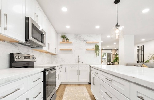 Lake Arrowhead House | Edgewater Shores…Steps to the Beach