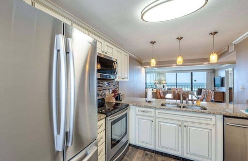 Panama City Beach Condo | Edgewater Tower 1 #609 - Lagoon Tower