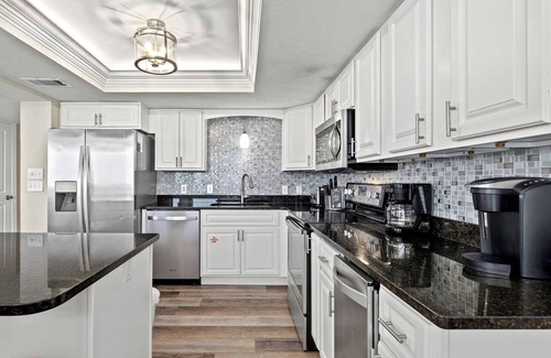 Panama City Beach Condo | Edgewater Tower III #1212 - Rooftop Deck!