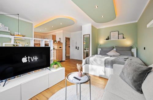 Schloßchemnitz Apartment | EDLER WOHNRAUM Luxuriöse Stadtoase mit Balkon, Kaffeevollautomat, Lift & Parkplatz