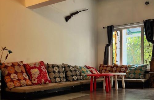 Vayittiri Bed & Breakfast | Edriz artistic home