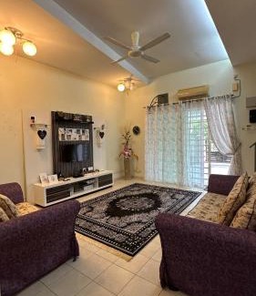 Taman Sri Tanjung House | Eehome