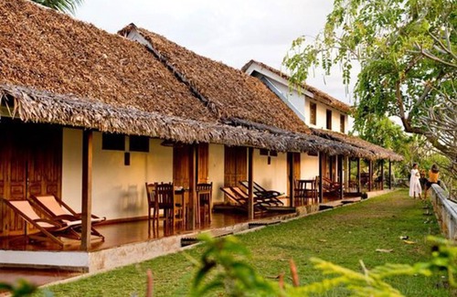Nosy Be House | eEnjoy your relaxing vacation right on the beach at hotel Belvedere "la Villa"