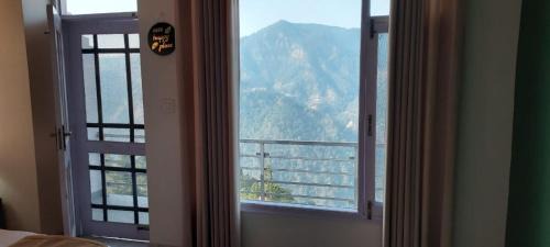 Shimla House | Eesh Aawas Homestay