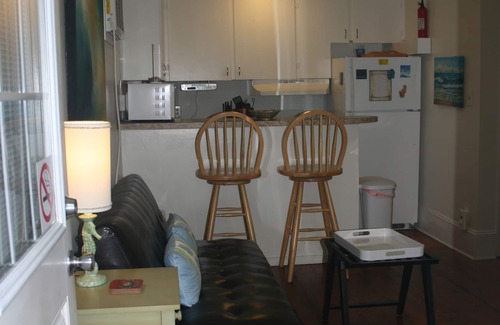 Wrightsville Beach Apartment | Efficiency Apartment in the Heart of Wrightsville Beach