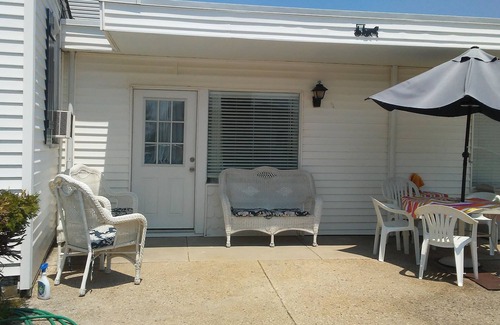 Wildwood Crest Apartment | Efficiency Apartment for rent in Wildwood Crest by the beach.