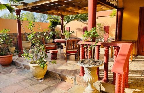 Zig Zag Ward Apartment | Effie Mountain View Gecko Villa