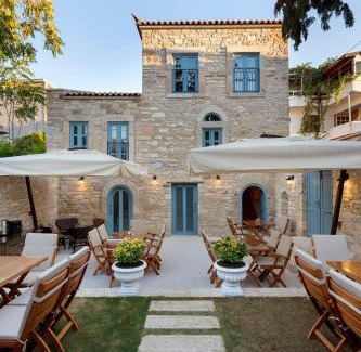 Cesme Hotel | EFLIN HAUS Historical Place & Monument