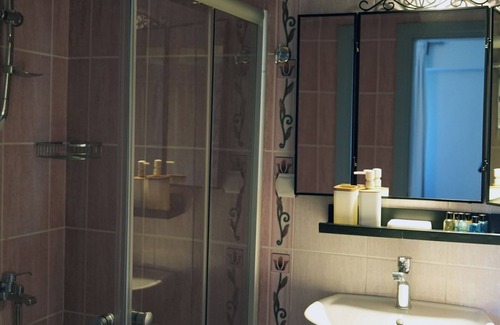 Bozcaada Bed & Breakfast | Ege Han Otel