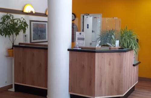 Dieppe Hotel | EGG HOTEL - HOTEL LES GENS DE MER Dieppe