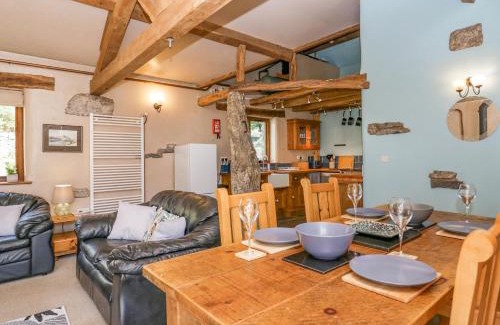 Grange-over-Sands House | Egg Pudding Stone