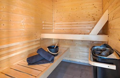 Altenbeken Apartment | Egge Resort 7d mit Whirpool u Sauna
