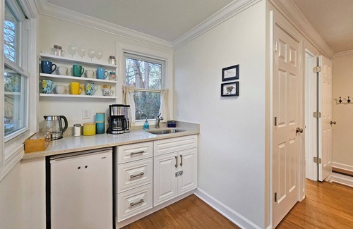Sherrills Ford House | Egret Escape