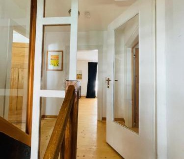 Winningen Apartment | Ehemaliges Wein Chateau