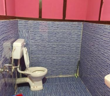 Rishop House | EHI Homestay