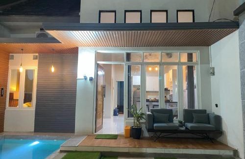 Banyuwangi Villa | eHouse